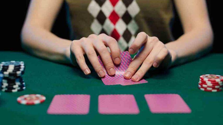Tácticas en equipo de póquer