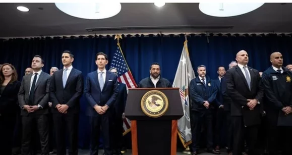 El motivo para recordar el poker es otro escándalo: arrestaron a estrellas de la NBA