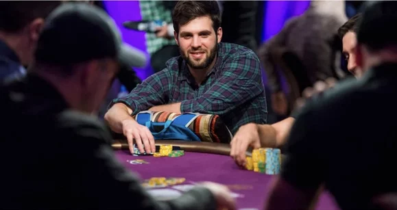 Ben Sulsky: "No me arrepiento de haber jugado al poker, pero hoy elegiría otra cosa"
