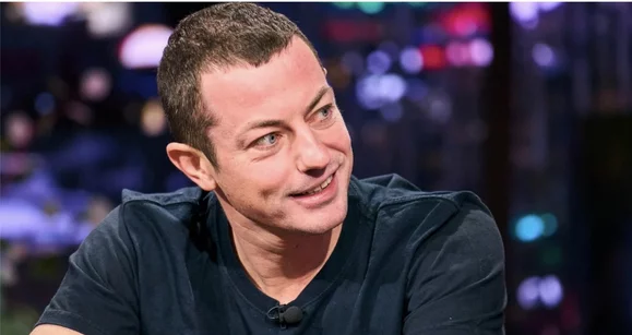 Tom Dwan: "Mi oponente apostó $200k, yo pagué y él simplemente se llevó sus fichas"