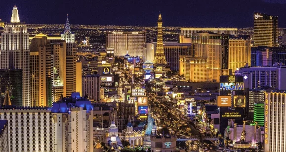 ¿Solo nos quedó pánico y locura? Cómo las corporaciones codiciosas destruyeron el alma de Las Vegas