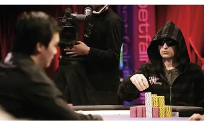 80 tazas de té, 22 horas en la mesa y casi 500 manos: la victoria de John Juanda en el Main Event de las WSOPE 2008