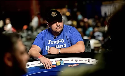 Shaun Deeb no puede vencer en los Heads-Up: un repaso a las redes sociales