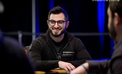 “Hola, soy Phil”: Galfond comparte su sabiduría sobre el poker