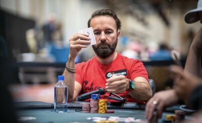 Vlogs de Daniel Negreanu: 200,000 personas siguen las desventuras del “imbécil”