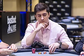 Stefan abrió Twitter y WSOP cambió reglas con respecto al vlogging: un repaso a las redes sociales